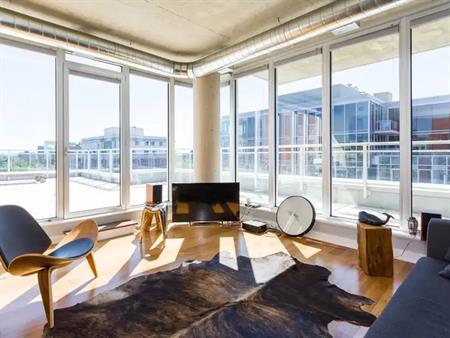 Central Condos HEART of Centertown! | 349 McLeod Street, Ottawa