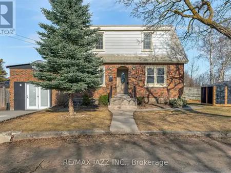 47 PONTON STREET | 47 PONTON STREET, Belleville