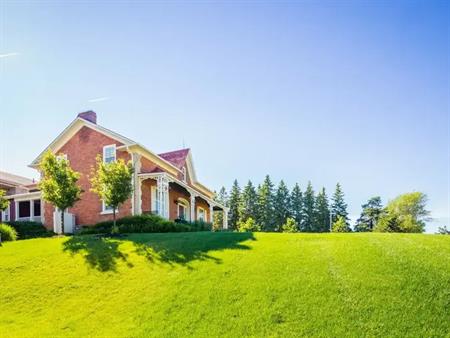 Averton Common #11546 | 10360 Islington Avenue, Vaughan