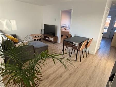 Appartement 3 1/2 proche Lafontaine
