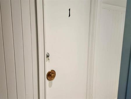 Chambre #1 à louer 1325 rue Corrigan (libre maintenant)
