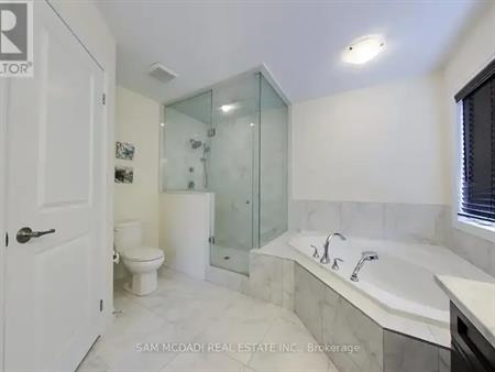 119 BEAVERIDGE AVENUE | 119 BEAVERIDGE AVENUE, Oakville