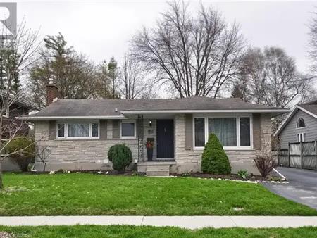 83 BURBANK Road Unit# 2 | 83 BURBANK Road Unit# 2, Kitchener