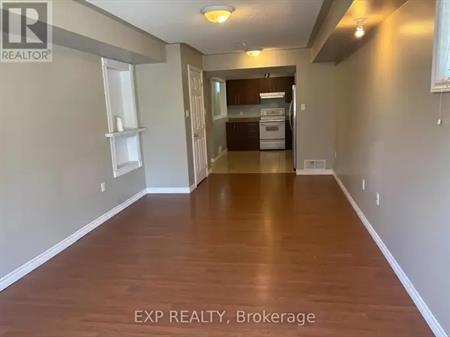 B - 53 SAINT AVENUE | B - 53 SAINT AVENUE, Bradford West Gwillimbury
