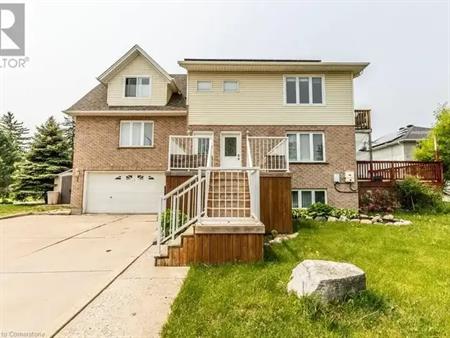 3 COLYER Place Unit# Basement | 3 COLYER Place Unit# Basement, Kitchener