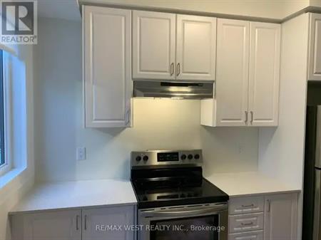 2 - 370 RED MAPLE ROAD | 2 - 370 RED MAPLE ROAD, Richmond Hill