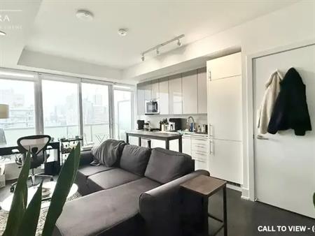 2813-403 Church St, Toronto, Ontario M4Y 0C9 | 403 Church Street, Toronto