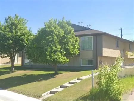 A 25 Eastman Crescent | 25 Eastman Crescent, Red Deer
