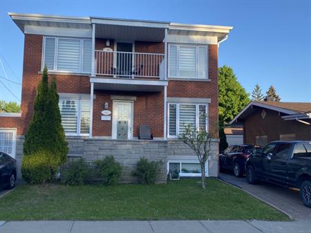 5 1/2 Dans Un Duplex
