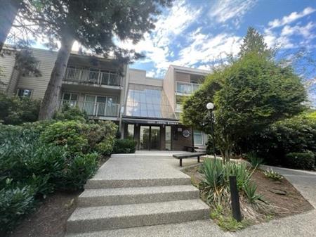 Cumberland Park Apartments | 10011 150 Street, Surrey