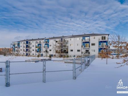 302-915 Rue Walsh