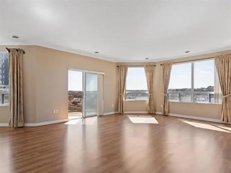 Wyndham Place on the River Suite! | 60 Wyndham Street South, Guelph