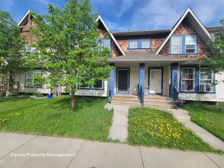 6041 214 Street NW | 6041 214 Street, Edmonton