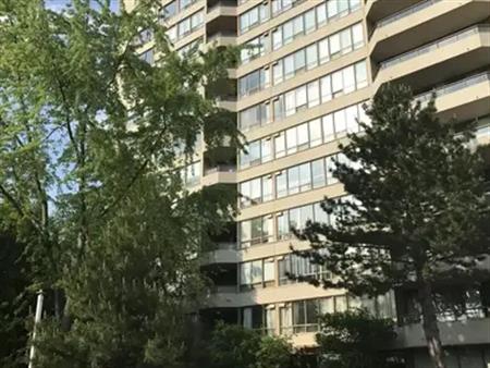 Midtown Estates Apartments | 10611 – 116 St NW, Edmonton