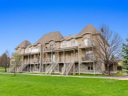 Condo Moderne à Louer – 2e étage – Secte