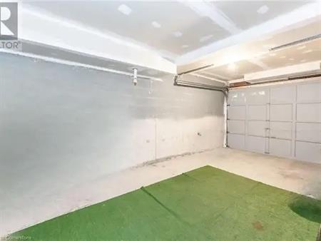 2367 SUTTON Drive | 2367 SUTTON Drive, Burlington