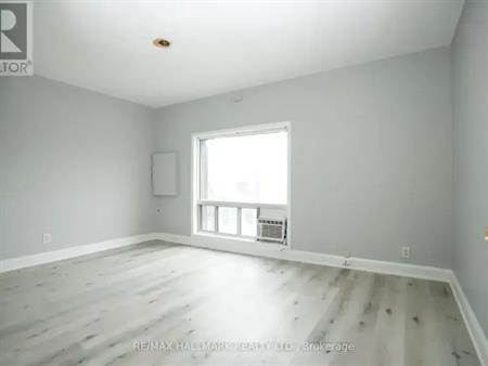 1 - 37 HOLLAND STREET | 1 - 37 HOLLAND STREET, Bradford West Gwillimbury
