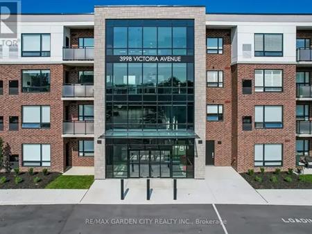 102 - 3998 VICTORIA AVENUE | 102 - 3998 VICTORIA AVENUE, Lincoln