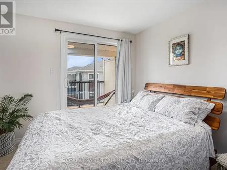 57 LYRID PRIVATE | 57 LYRID PRIVATE, Ottawa