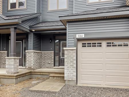 1066 Kijik Crescent | 1066 Kijik Crescent, Ottawa