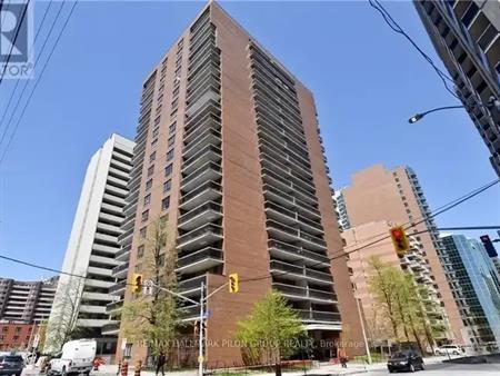 1504 - 475 LAURIER AVENUE W | 1504 - 475 LAURIER AVENUE W, Ottawa