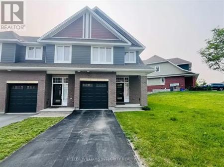 108 BOUNDSTONE WAY | 108 BOUNDSTONE WAY, Ottawa