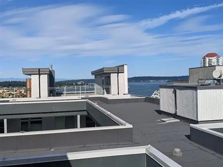 $2,600 / 2br - 1015ft2 - Penthouse 2 Bed, 2 Bath Roof-top Deck (Nanaimo) | 605 - Chapel St, Nanaimo