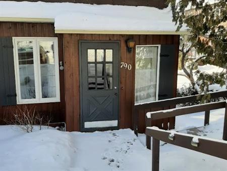 Maison à Ste-Adèle pour skieurs