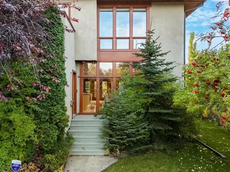 Stunning Mount Royal Single Family Home – 3 Bed + 2 Offices, Beautiful Yard, New | Calgary