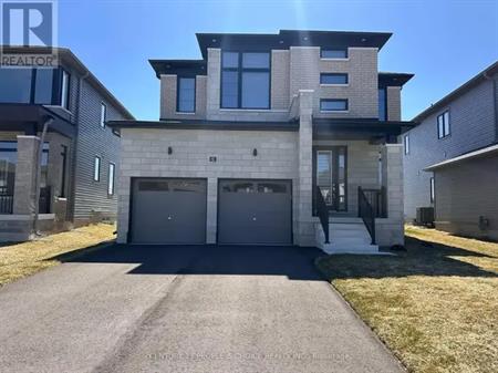 82 SUN VALLEY AVENUE | 82 SUN VALLEY AVENUE, Wasaga Beach