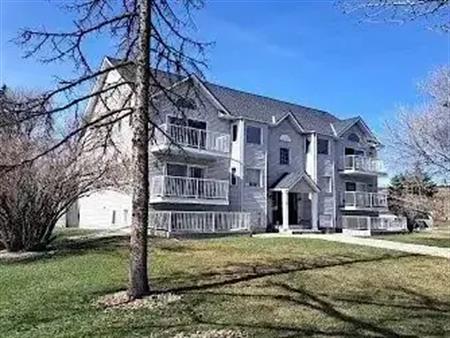 Building Manager Unit, Okotoks.  Penthouse style, 2 Bedrooms with loft | 3 Alberta Avenue, Okotoks