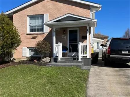 24 Briasdale Crescent | 24 Briarsdale Crescent, Welland