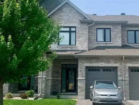 521 Bulat Court | 521 Bulat Court, Ottawa