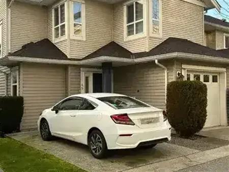 !Welcome to Your Dream Home in Logan Creek Complex! 🏡 | 6513 200 Street, Langley