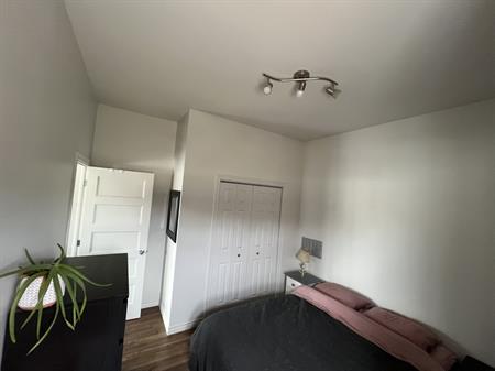 Coquette Maison De 2 Chambre à Louer