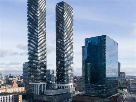 Sugar Wharf Condominiums | 138 Downes Street and 55 Cooper St, Toronto