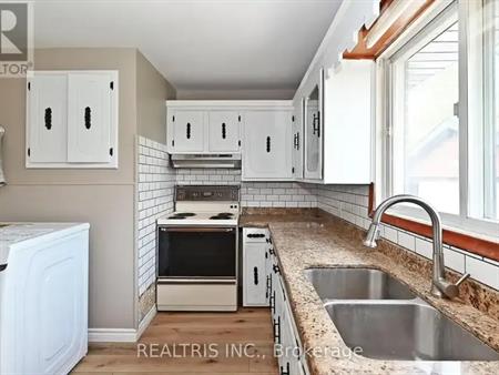 6 LUCERNE PLACE | 6 LUCERNE PLACE, St. Catharines
