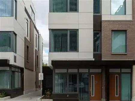 TH64 - 1060 PORTAGE PARKWAY | TH64 - 1060 PORTAGE PARKWAY, Vaughan