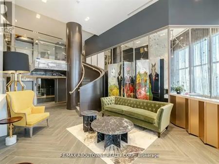 105 - 395 DUNDAS STREET W | 105 - 395 DUNDAS STREET W, Oakville