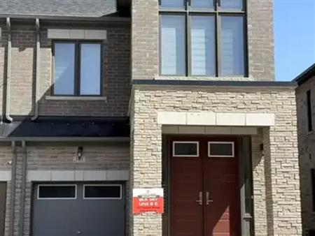 101 TEMPEL STREET | 101 TEMPEL STREET, Richmond Hill
