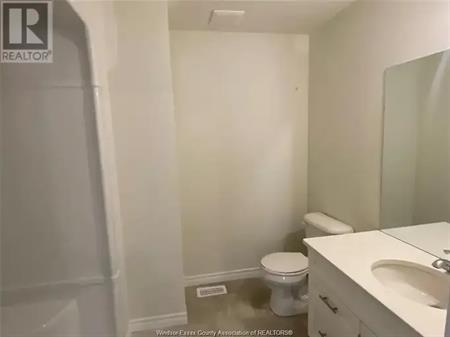 1061 ASPEN RIDGE CRESCENT Unit# UPPER | 1061 ASPEN RIDGE CRESCENT Unit# UPPER, Lakeshore