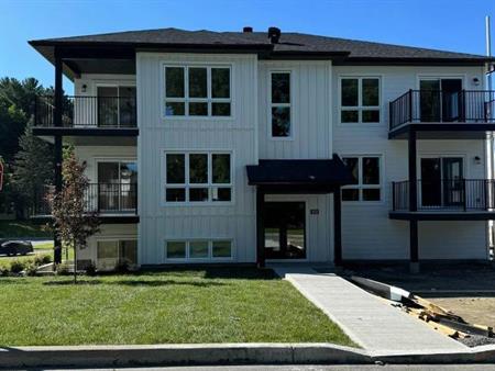 Location condo 4 1/2 à Waterloo