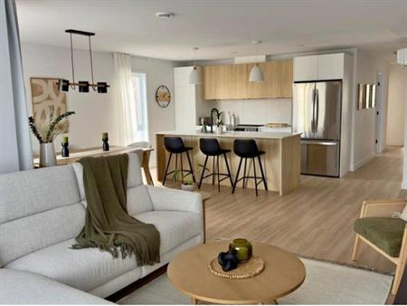Location 4 1/2 à Waterloo