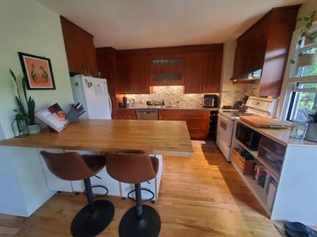 Joli logement 5 1/2 avec sous-sol fini chauffé Ahuntsic-Montréal