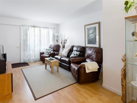 Commandeurs Appartement 4 ½ à Louer Juin 2025