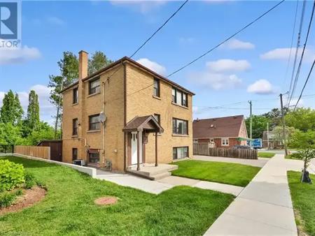 102 SYDNEY Street N Unit# 2 | 102 SYDNEY Street N Unit# 2, Kitchener