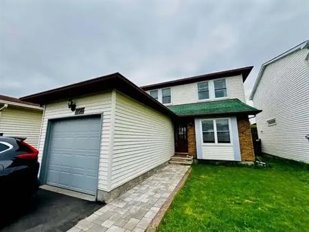 1794 DAmour Crescent | 1794 D Amour Crescent, Ottawa