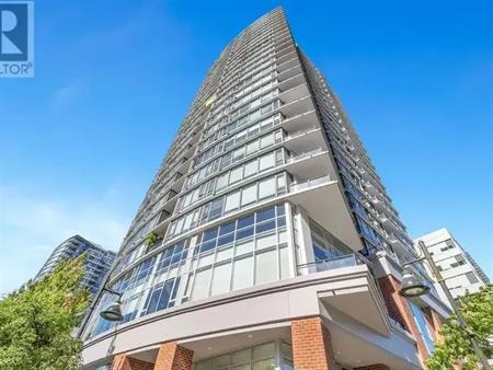 402 400 CAPILANO ROAD | 402 400 CAPILANO ROAD, Port Moody