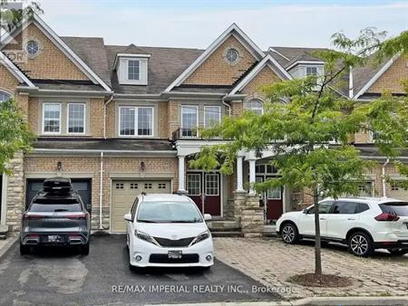 39 MILLHOUSE COURT | 39 MILLHOUSE COURT, Vaughan