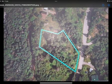 Terrain 33 280 pi.ca. à vendre au Lac-Beauport